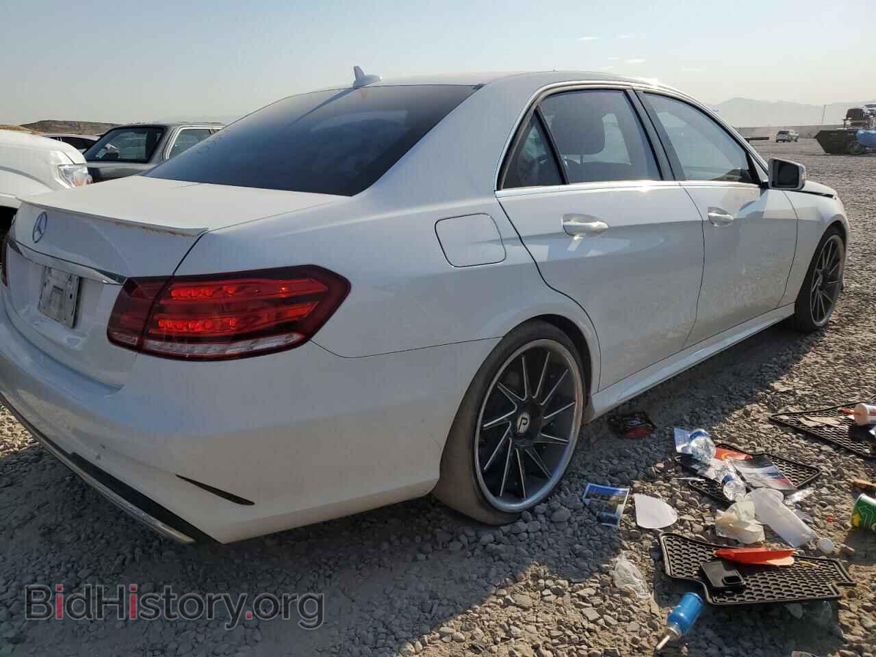 2014 MERCEDES-BENZ E-CLASS - VIN: WDDHF5KB5EB043988 - Фото 3