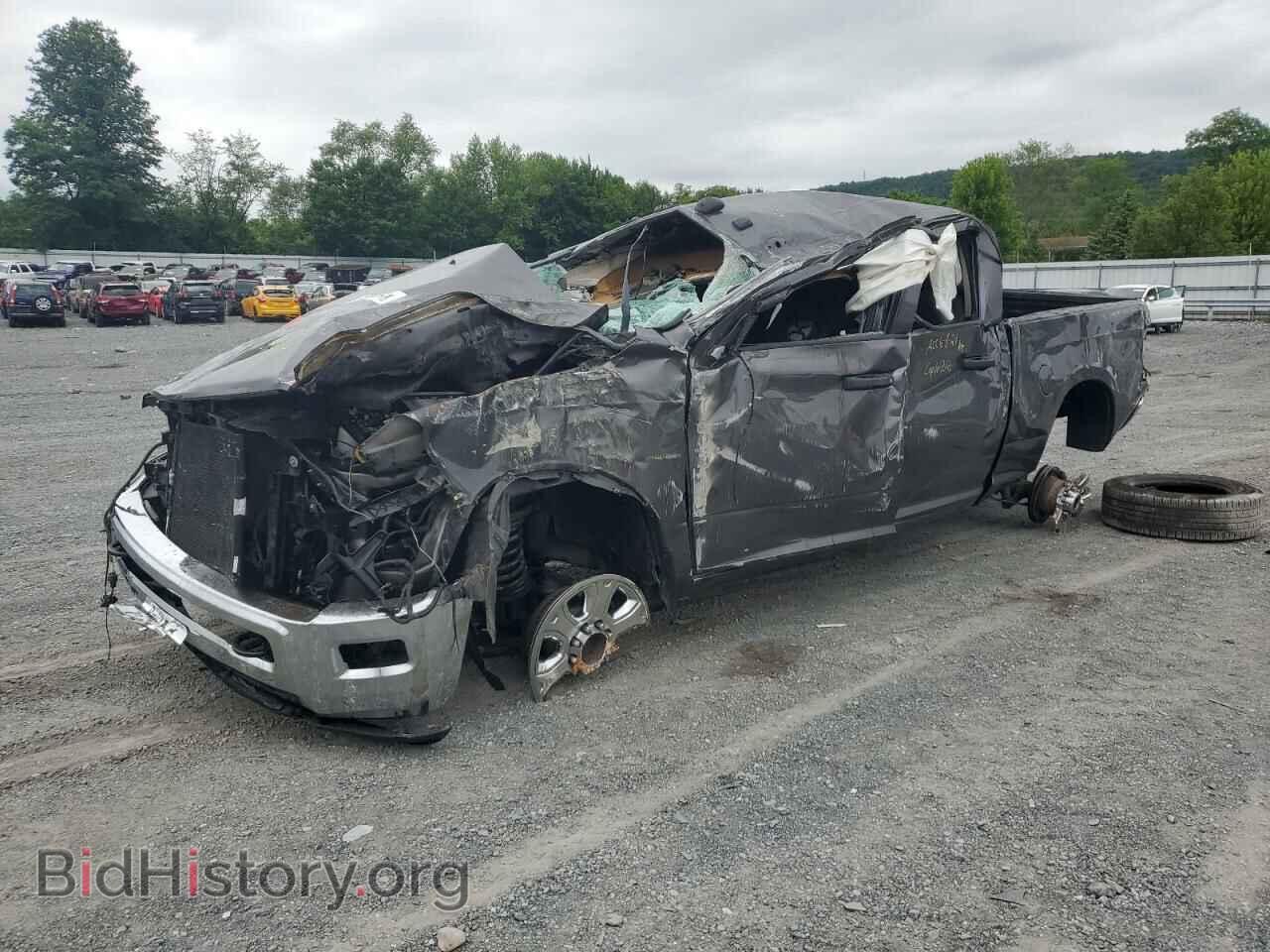 Photo 3C6UR5CL1FG615615 - RAM All Models 2015