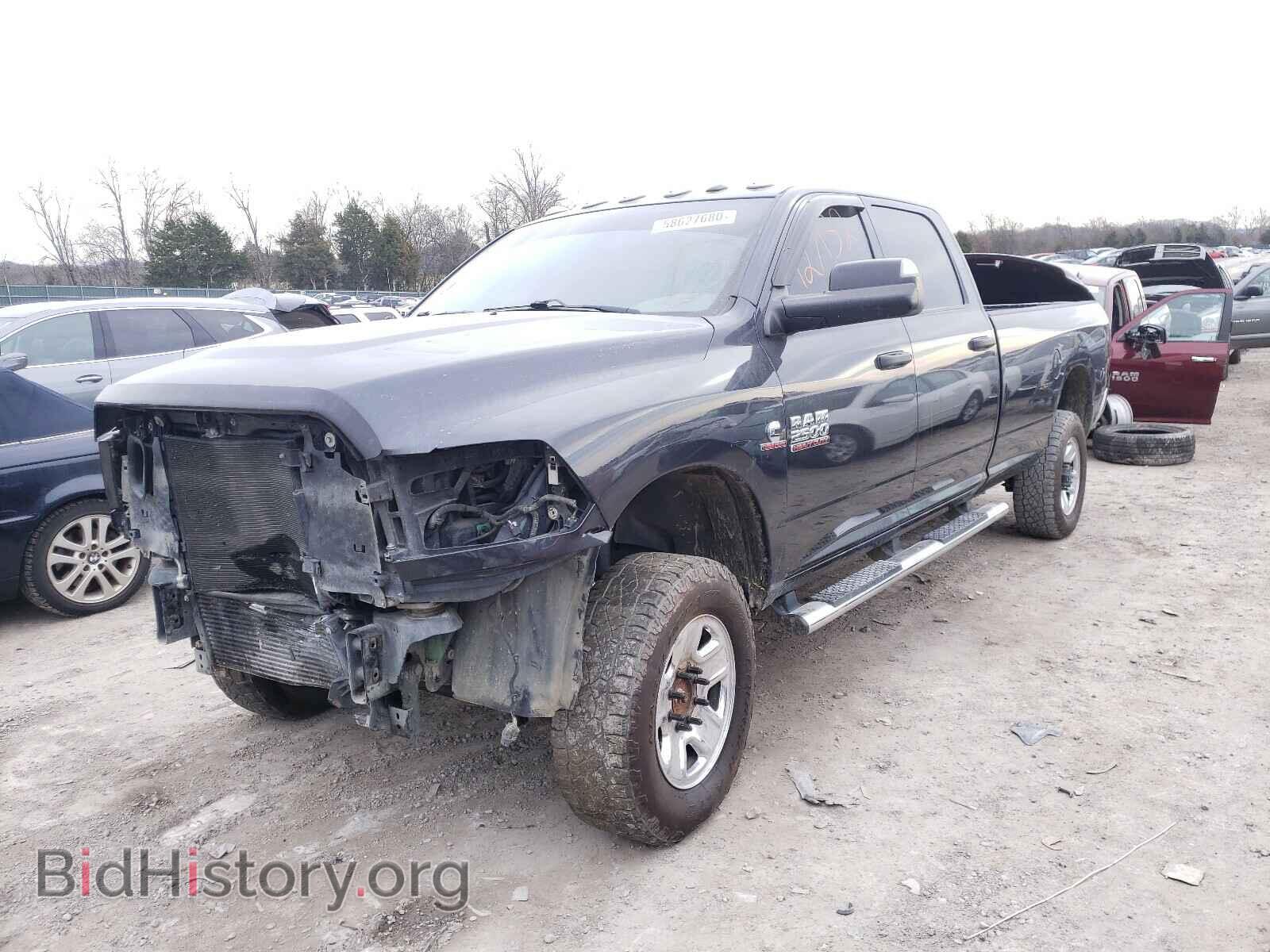 2017 RAM 2500 - VIN: 3C6UR5HLXHG693564 - Фото 2