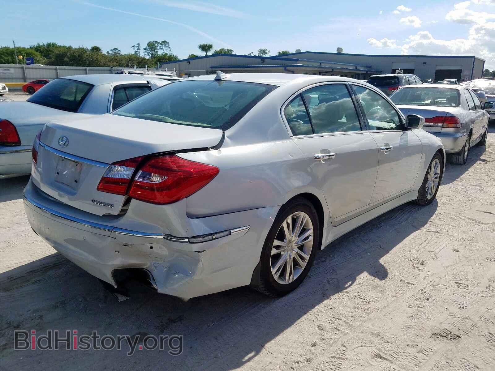 2013 HYUNDAI GENESIS - VIN: KMHGC4DD5DU236163 - Фото 4