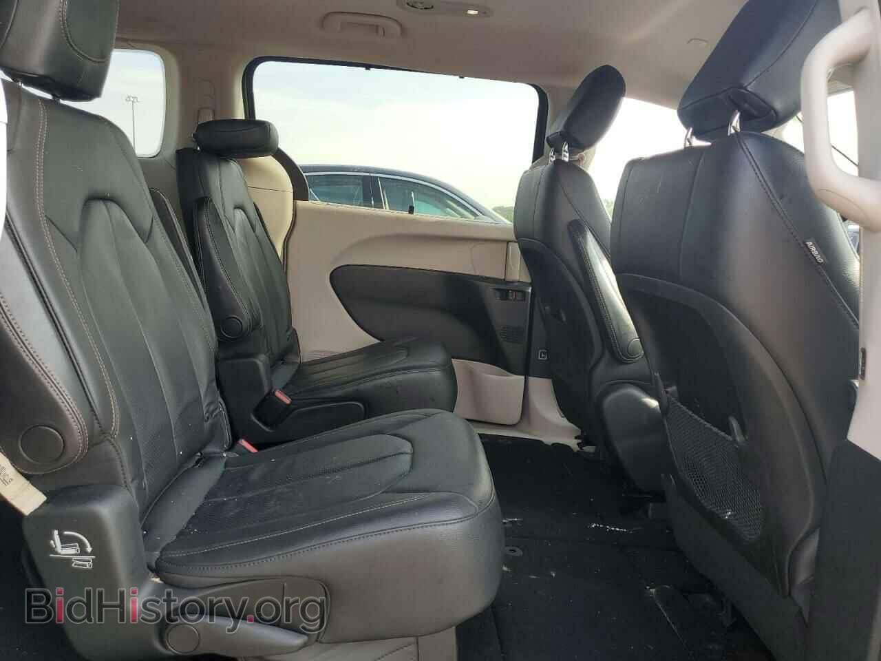 2018 CHRYSLER PACIFICA - VIN: 2C4RC1BG9JR258717 - Photo 11