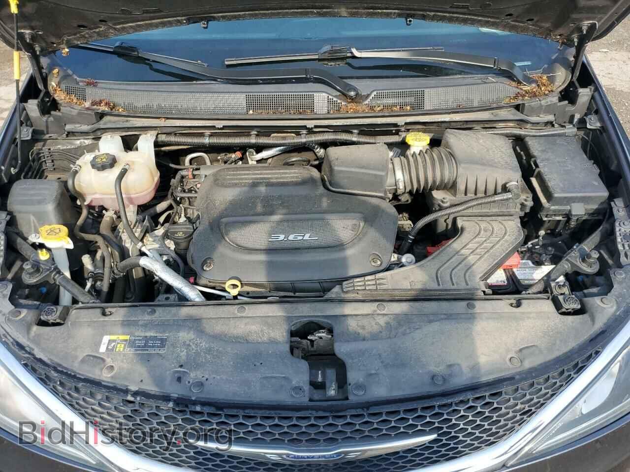 2018 CHRYSLER PACIFICA - VIN: 2C4RC1BG9JR258717 - Photo 12