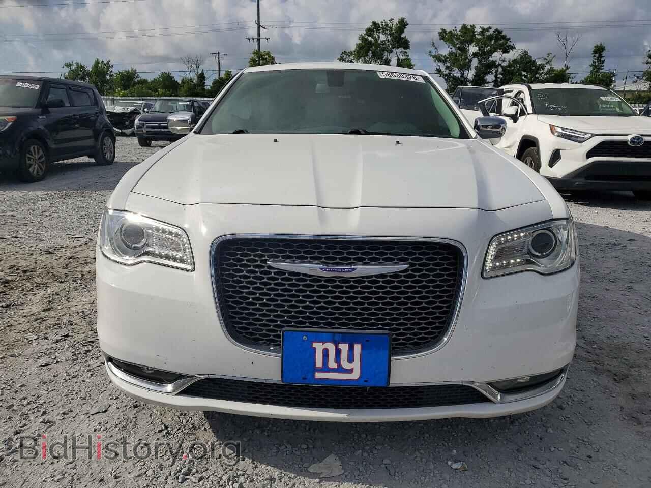 2019 CHRYSLER 300 - VIN: 2C3CCAEG9KH698076 - Фото 5
