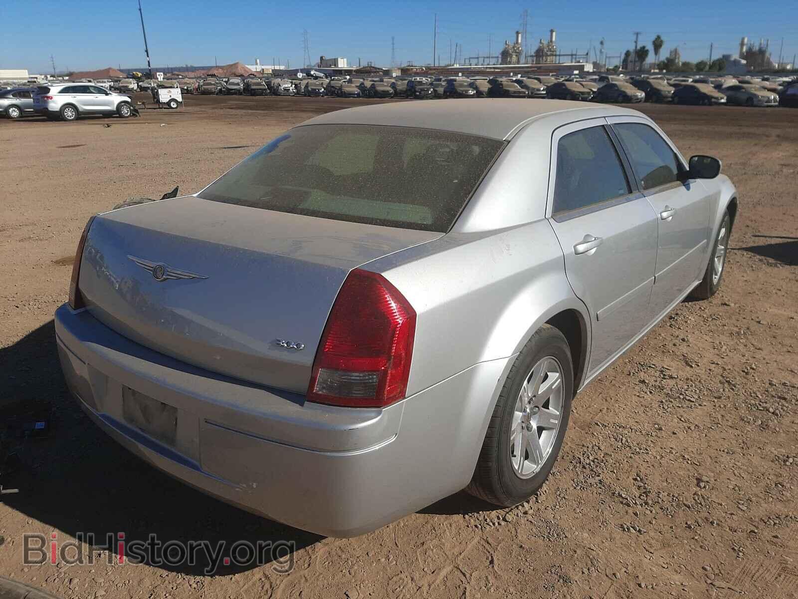 2006 CHRYSLER 300 - VIN: 2C3LA43R46H286567 - Фото 4