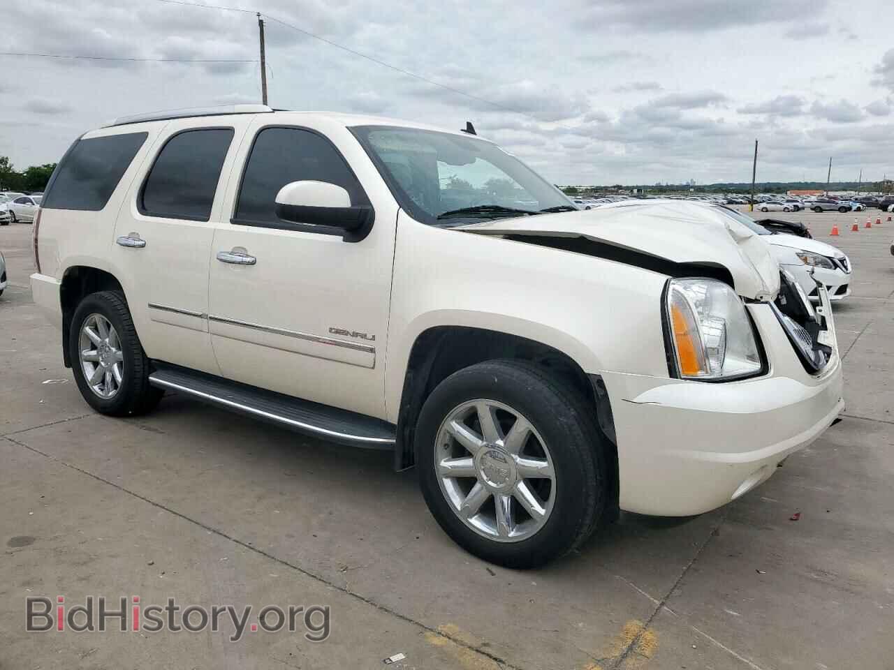 2013 GMC YUKON - VIN: 1GKS2EEF5DR256413 - Photo 4