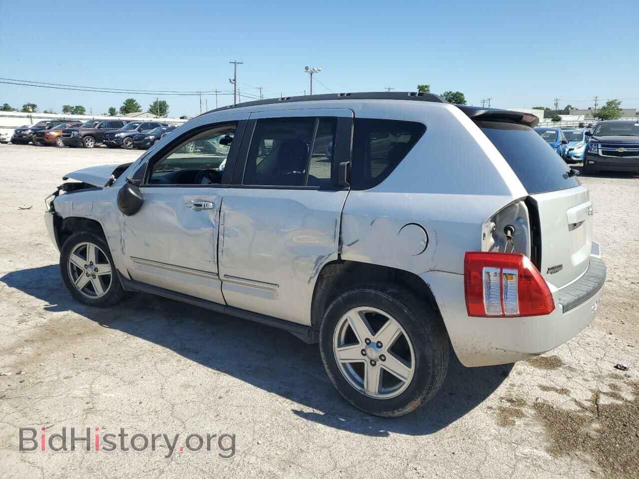 2010 JEEP COMPASS - VIN: 1J4NT4FB1AD578366 - Фото 2