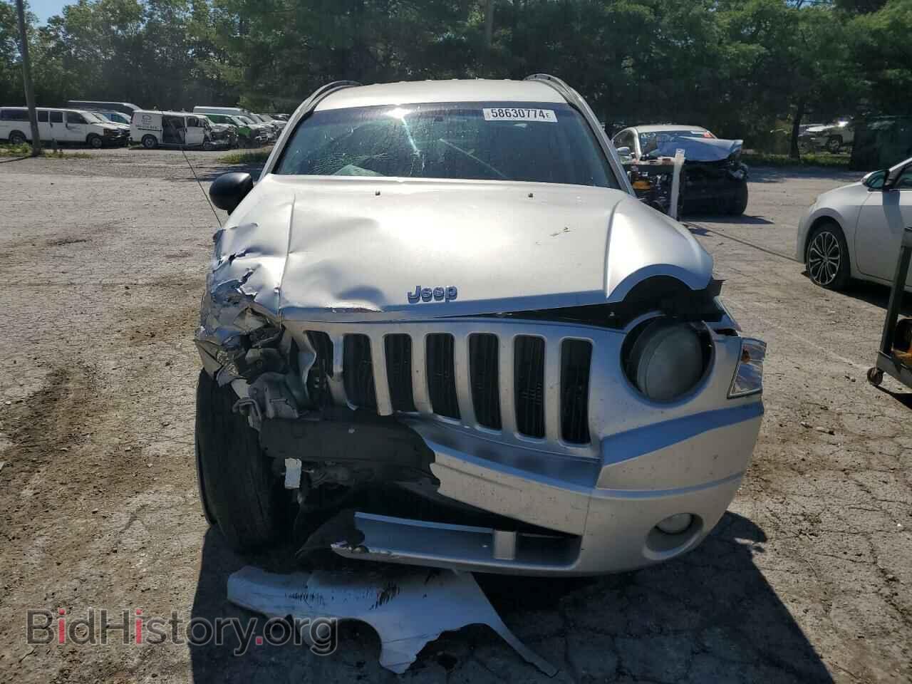 2010 JEEP COMPASS - VIN: 1J4NT4FB1AD578366 - Фото 5