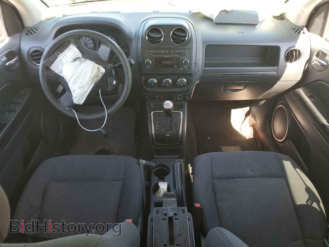 2010 JEEP COMPASS - VIN: 1J4NT4FB1AD578366 - Фото 8