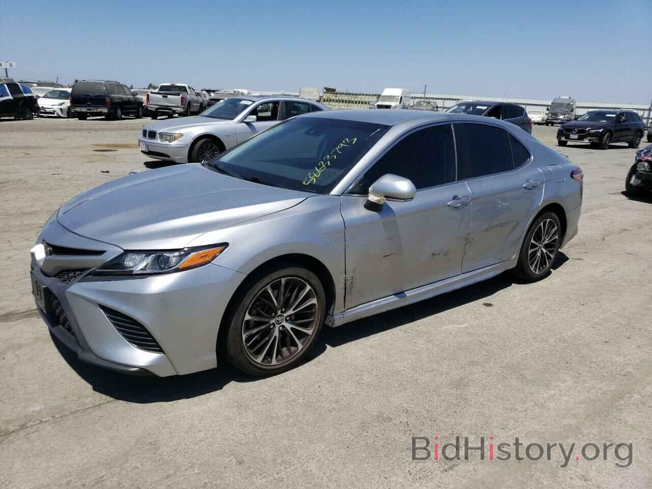 Photo 4T1B11HK4KU827721 - TOYOTA CAMRY 2019