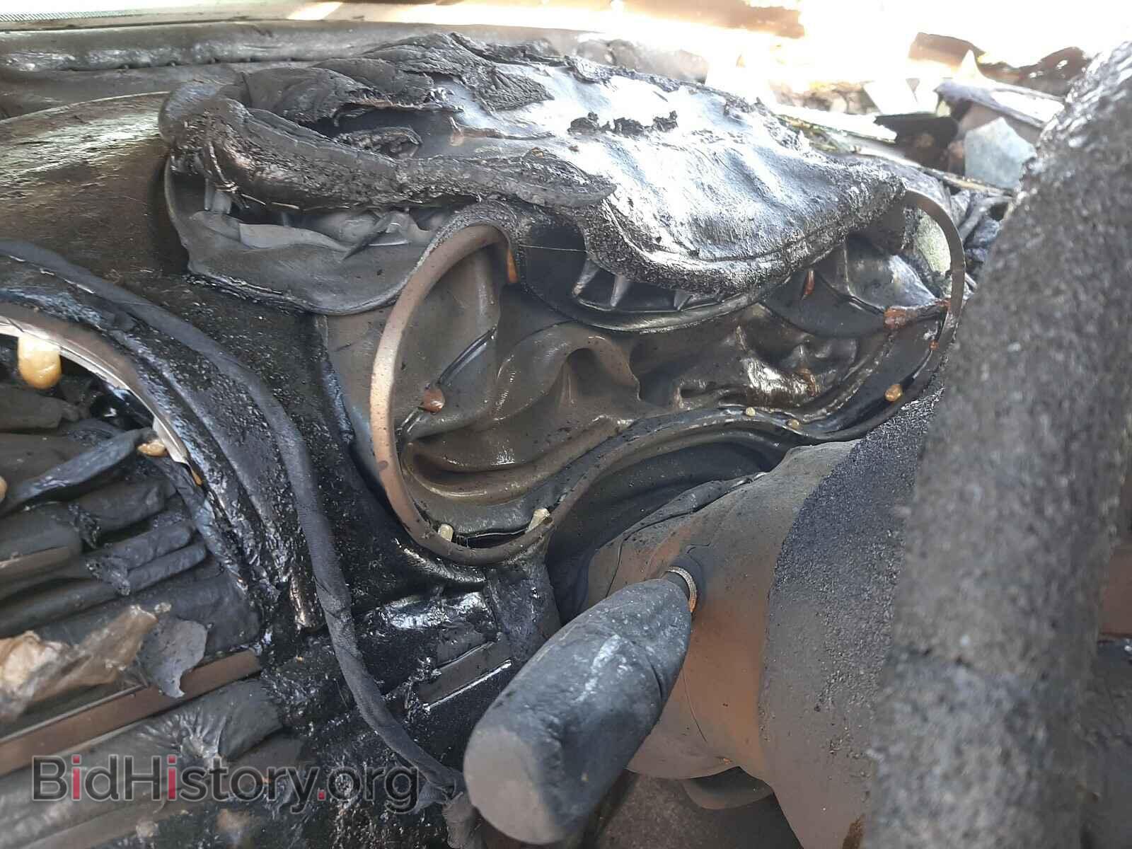 2016 CHRYSLER 300 - VIN: 2C3CCAAG8GH238257 - Фото 8