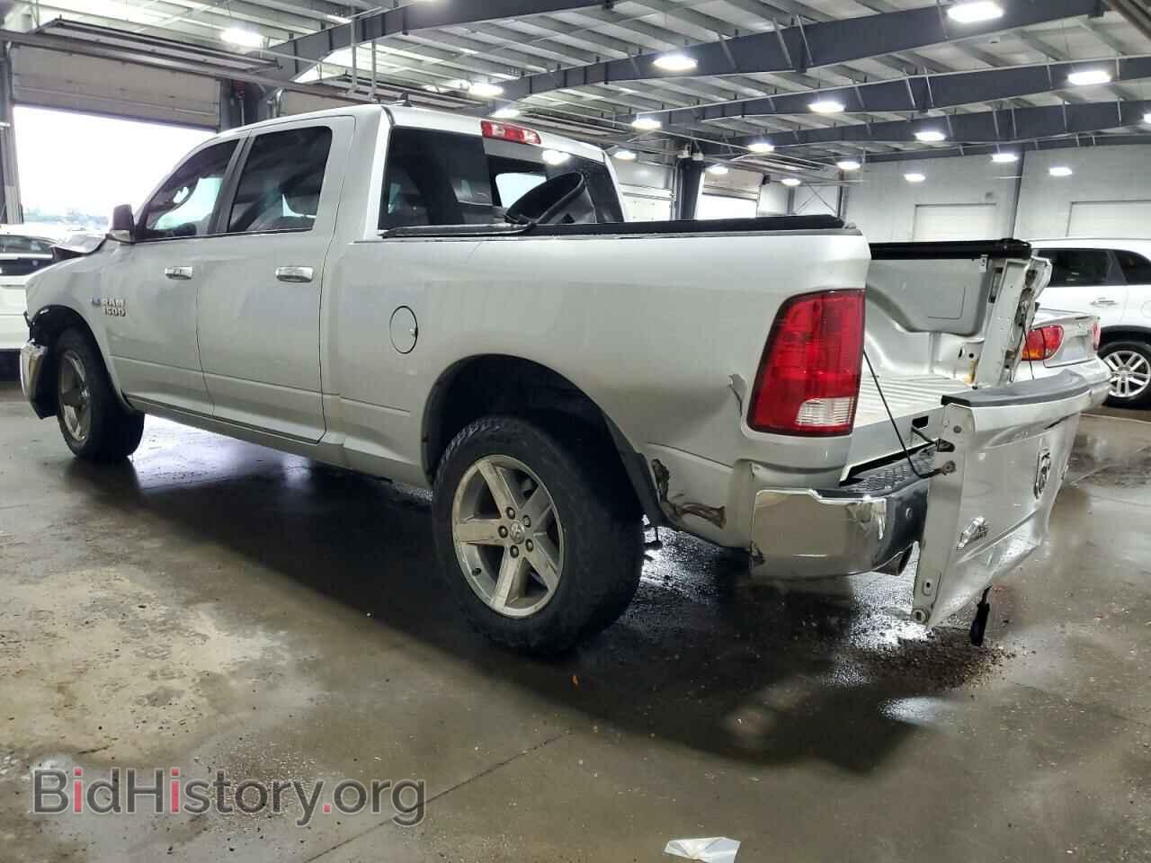2016 RAM 1500 - VIN: 1C6RR7TT3GS249135 - Фото 2