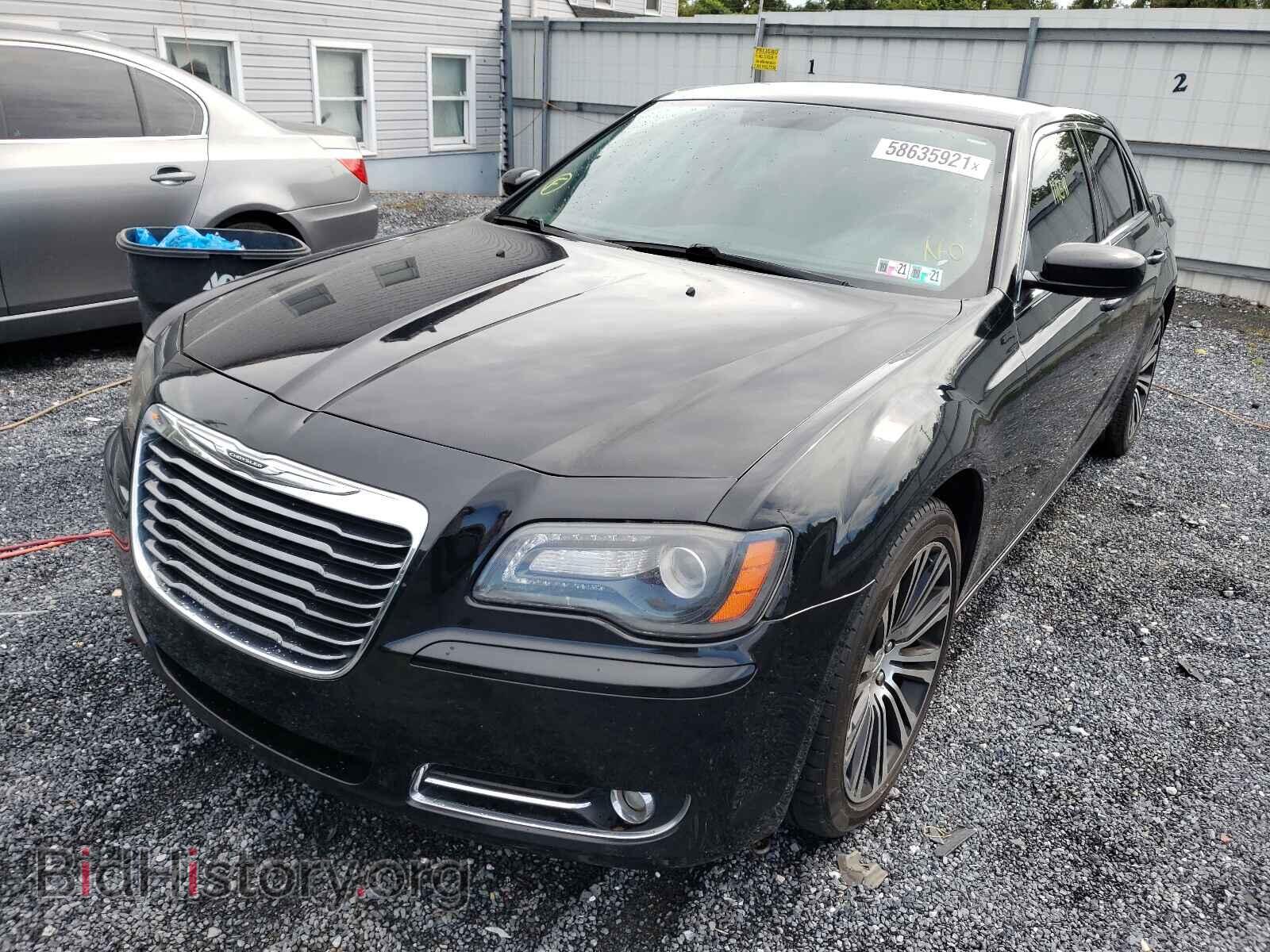 2012 CHRYSLER 300 - VIN: 2C3CCABG9CH195962 - Фото 2