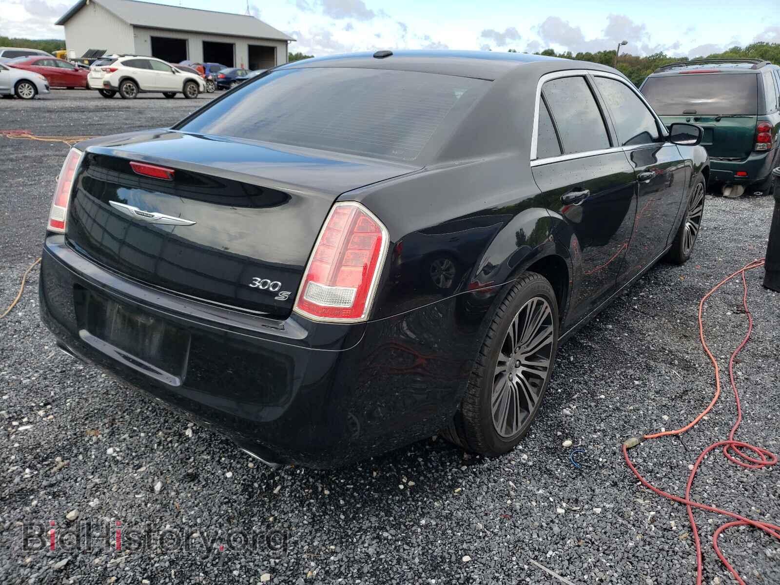 2012 CHRYSLER 300 - VIN: 2C3CCABG9CH195962 - Фото 4