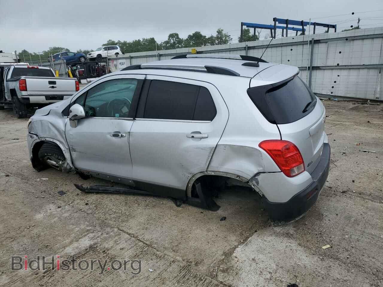 2016 CHEVROLET TRAX - VIN: 3GNCJLSB5GL272428 - Фото 2