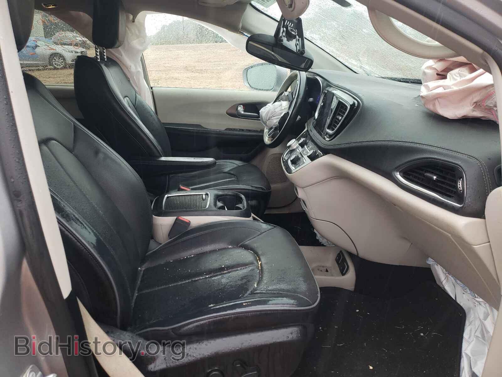 2019 CHRYSLER PACIFICA - VIN: 2C4RC1GG8KR551809 - Фото 5