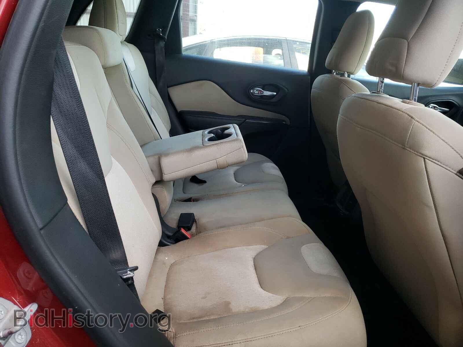 2016 JEEP CHEROKEE - VIN: 1C4PJMAB3GW110633 - Фото 6