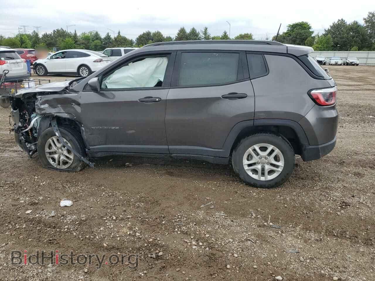2018 JEEP COMPASS - VIN: 3C4NJDABXJT320991 - Фото 2