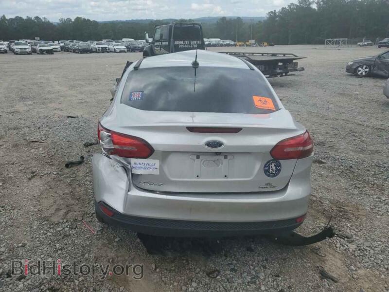 2015 Ford FOCUS (VIN 1FADP3F22FL285921) — photo 6 of 12