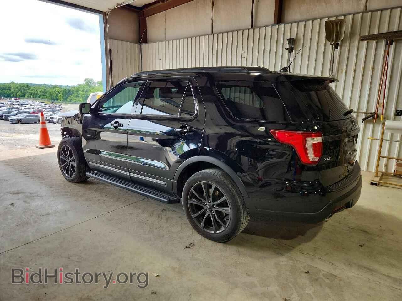 2018 FORD EXPLORER - VIN: 1FM5K8D88JGB85823 - Фото 2