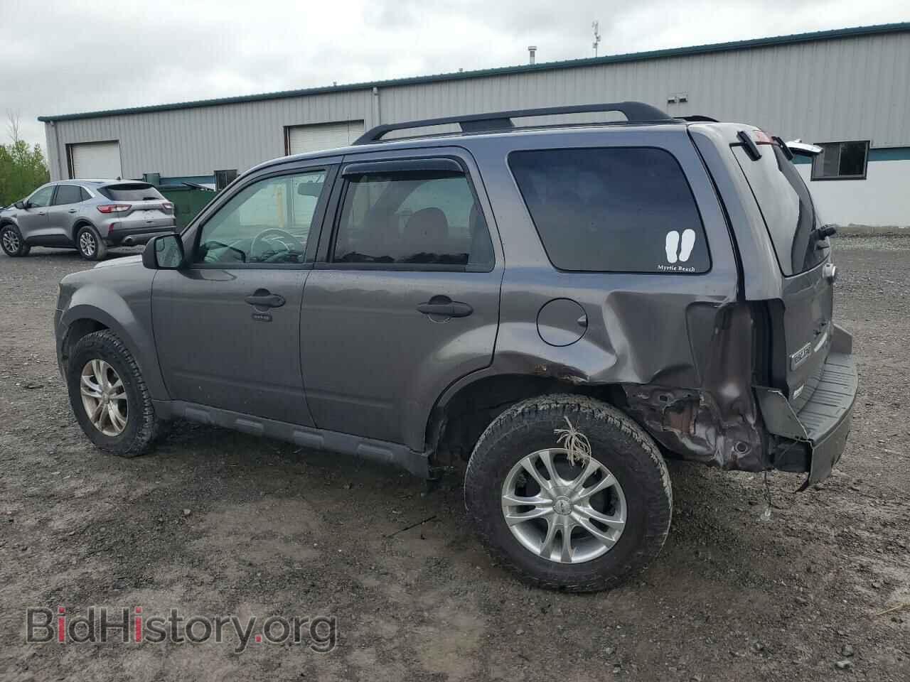 2011 FORD ESCAPE - VIN: 1FMCU0D71BKC40590 - Фото 2