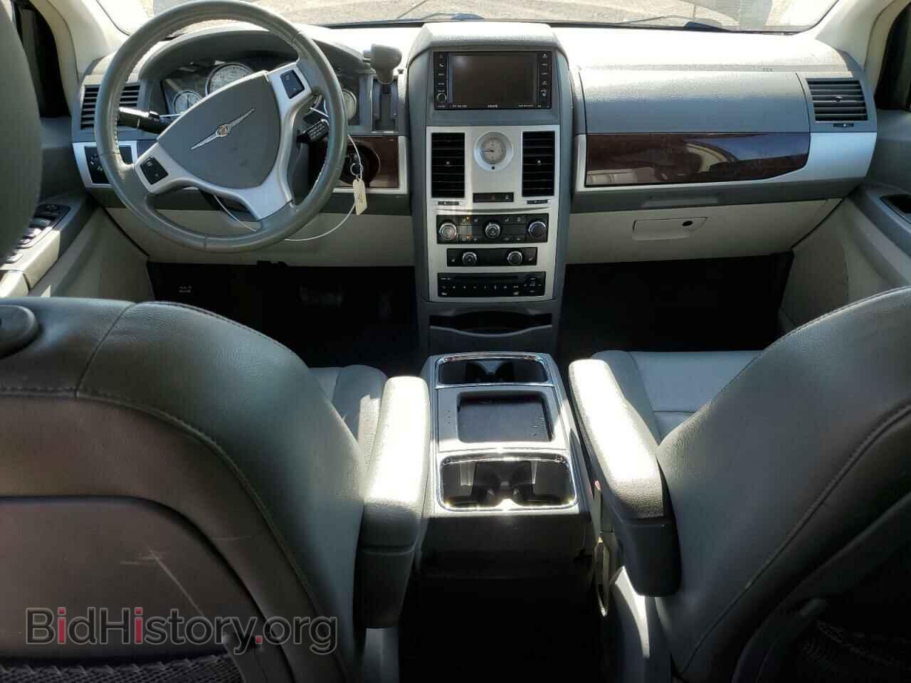 2010 CHRYSLER MINIVAN - VIN: 2A4RR5D15AR140866 - Фото 8