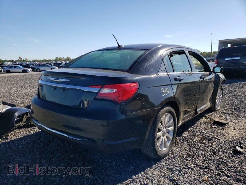 2013 Chrysler 200 (VIN 1C3CCBBB9DN721834) — фото 4 из 10