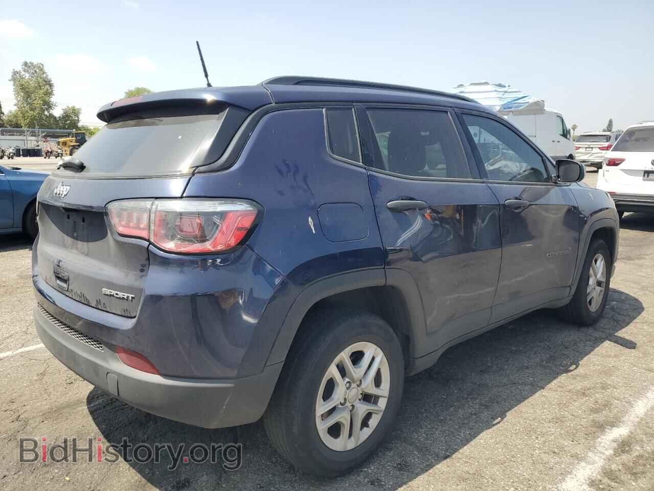 2018 JEEP COMPASS - VIN: 3C4NJCAB6JT123097 - Фото 3