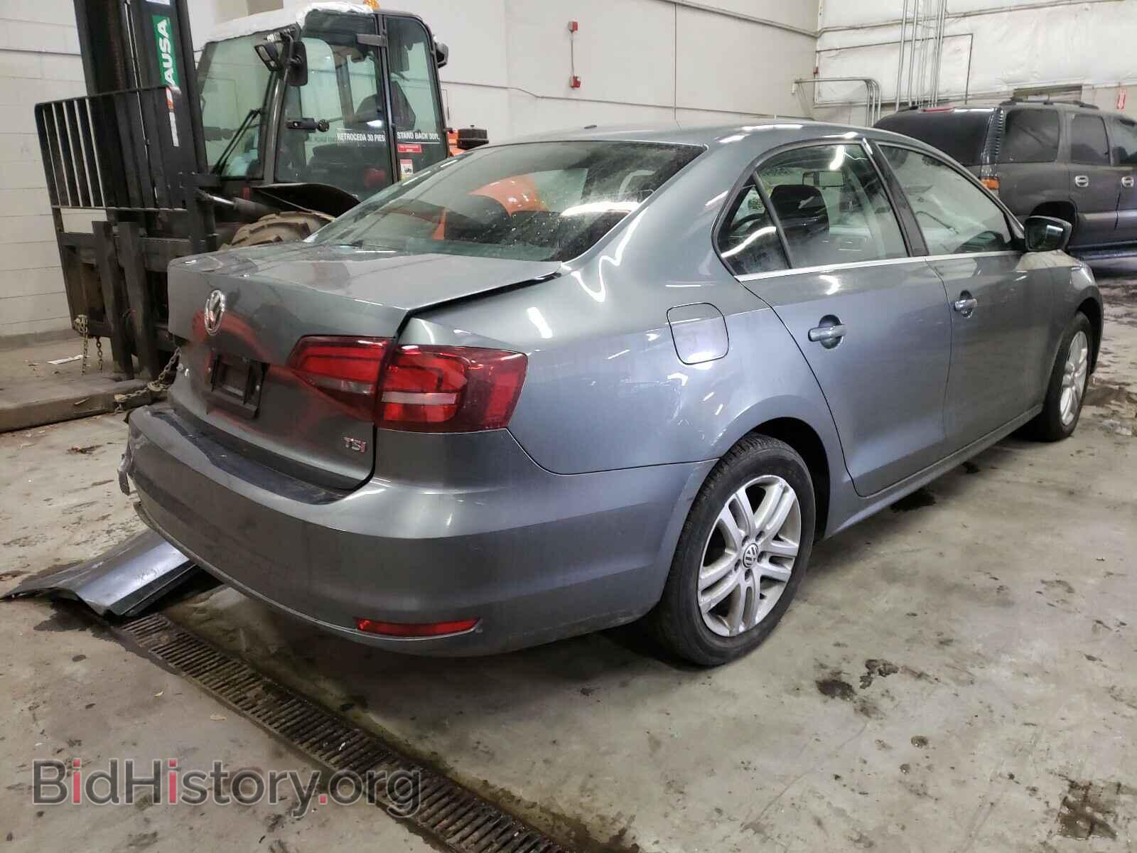 2017 VOLKSWAGEN JETTA - VIN: 3VW2B7AJ6HM248505 - Фото 4
