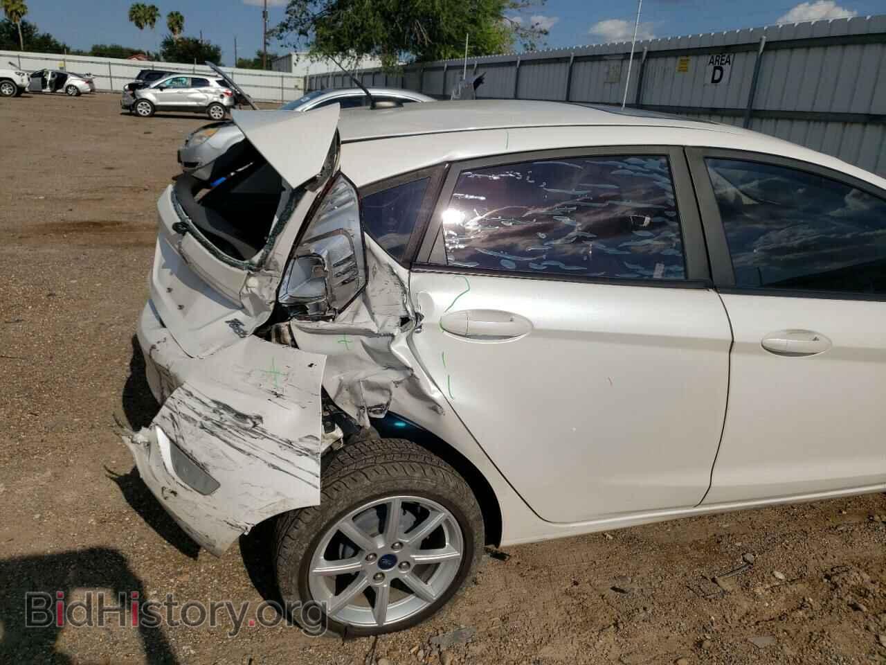 2016 FORD FIESTA - VIN: 3FADP4EJ3GM144550 - Фото 9