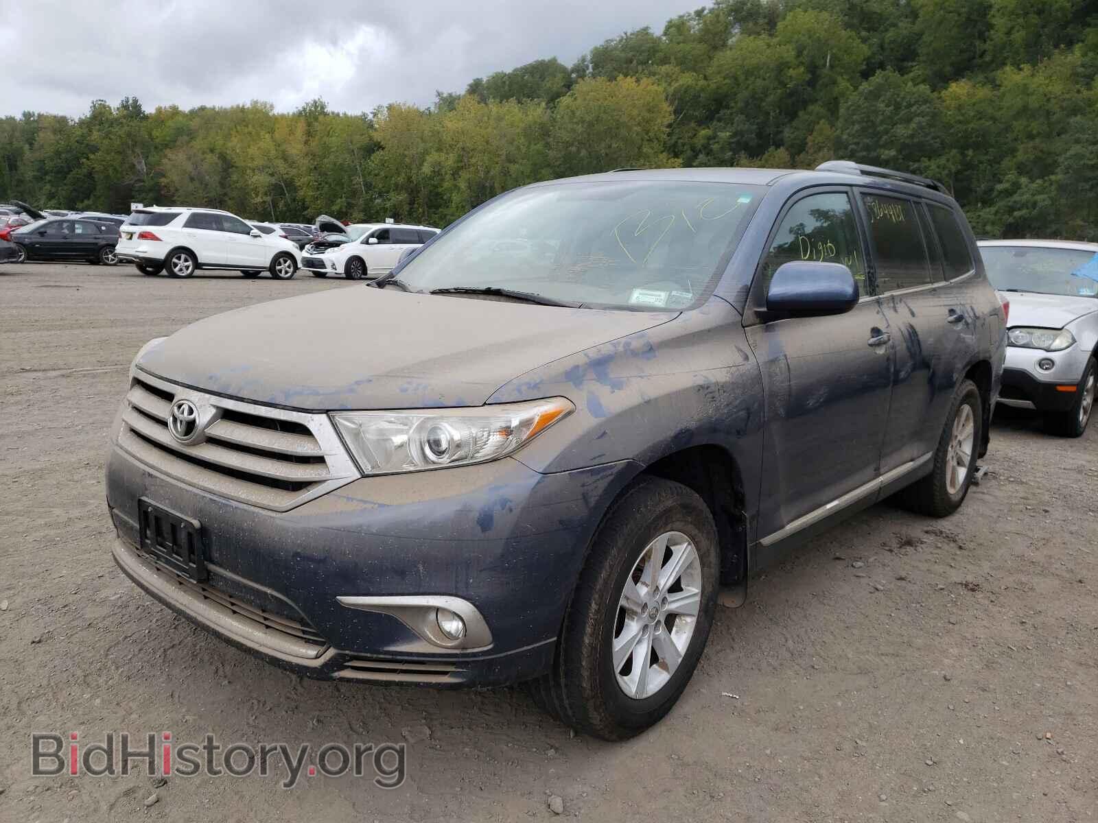 2012 TOYOTA HIGHLANDER - VIN: 5TDBK3EH2CS146971 - Фото 2
