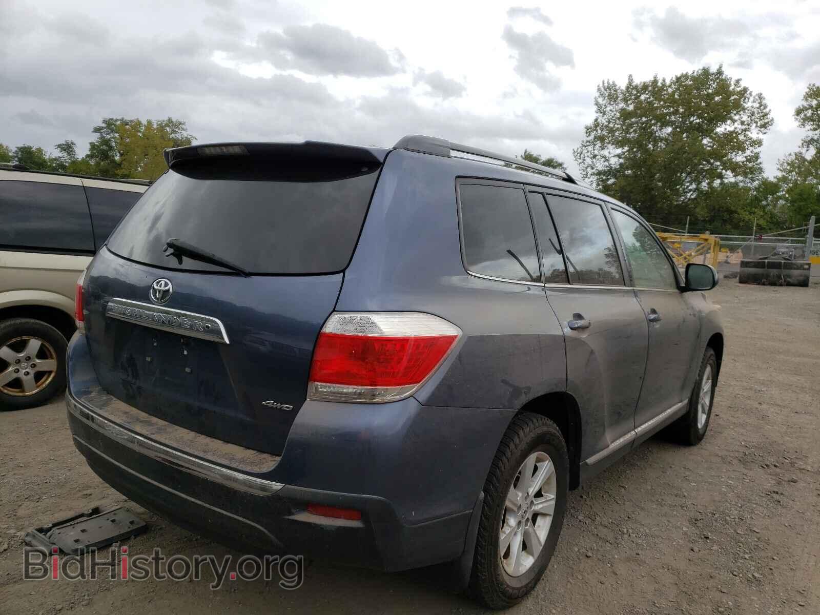 2012 TOYOTA HIGHLANDER - VIN: 5TDBK3EH2CS146971 - Фото 4
