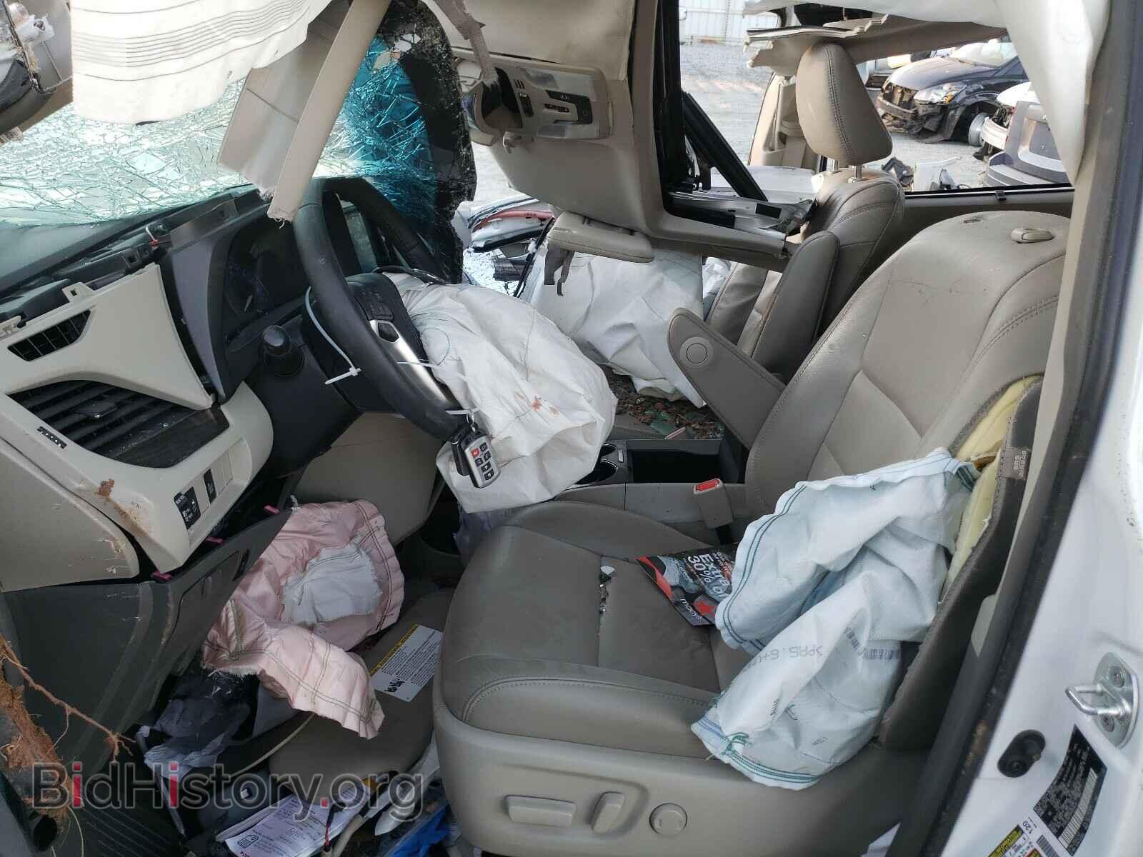 2017 TOYOTA SIENNA - VIN: 5TDYZ3DC5HS856420 - Фото 5