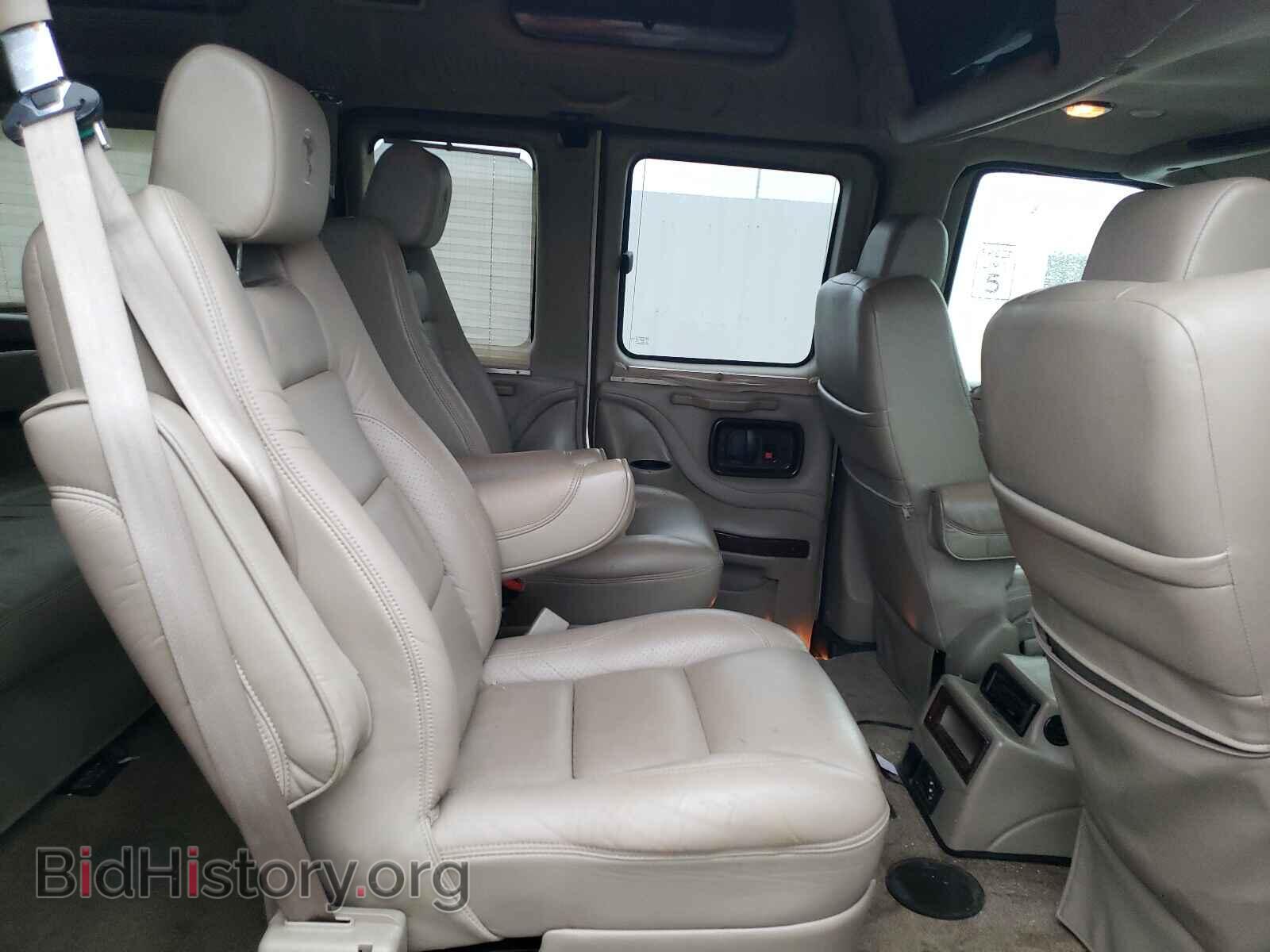 2011 CHEVROLET EXPRESS - VIN: 1GBSGDC46B1125242 - Фото 6
