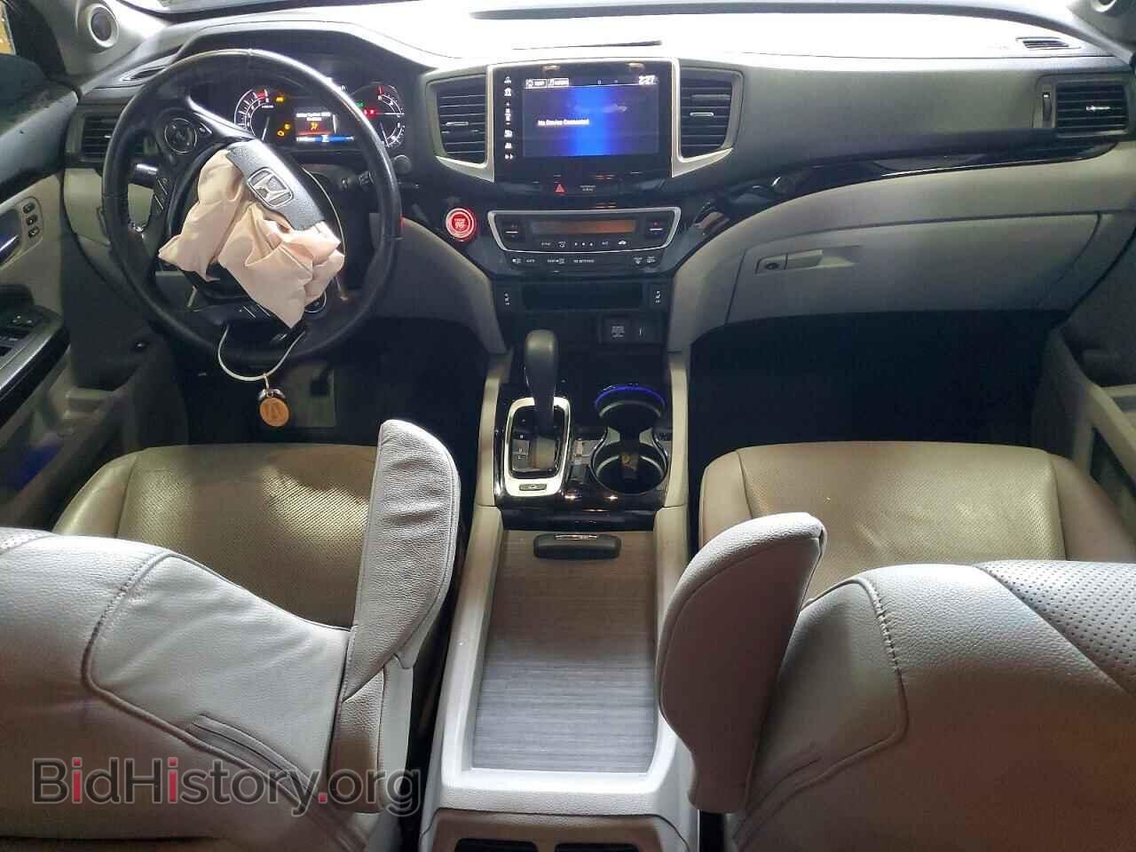 2019 HONDA RIDGELINE - VIN: 5FPYK3F77KB006375 - Photo 8