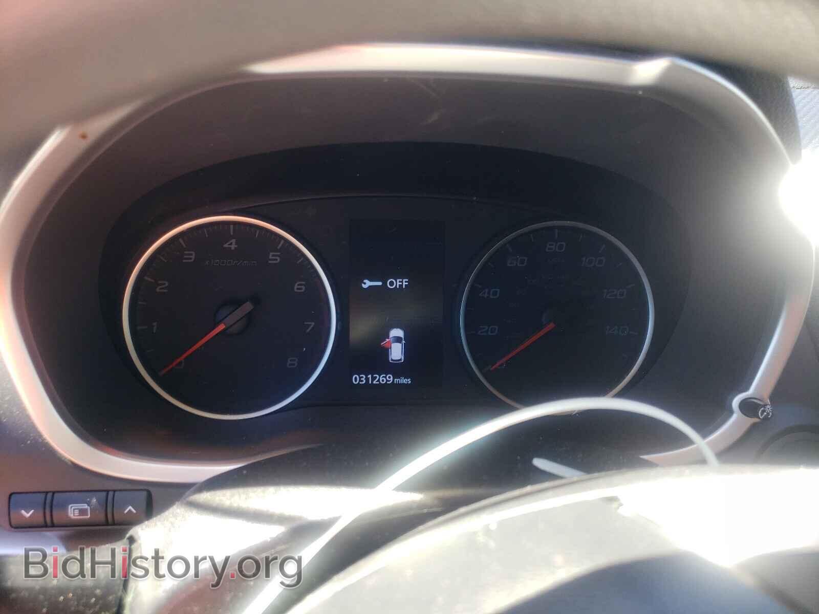 2019 MITSUBISHI ECLIPSE - VIN: JA4AT4AA9KZ051712 - Photo 8