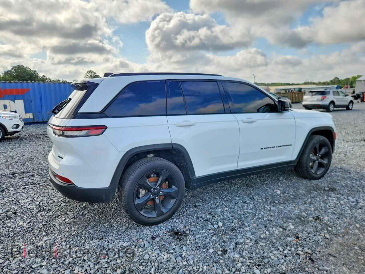 2025 JEEP CHEROKEE - VIN: 1C4RJGBG2S8671956 - Фото 3