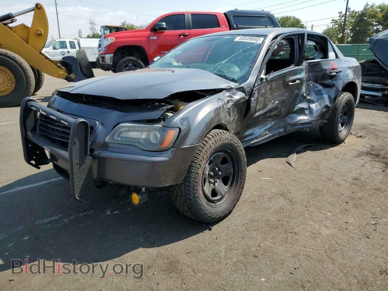 2014 CHRYSLER 300 - VIN: 2C3CCAGG7EH383892 - Фото 2