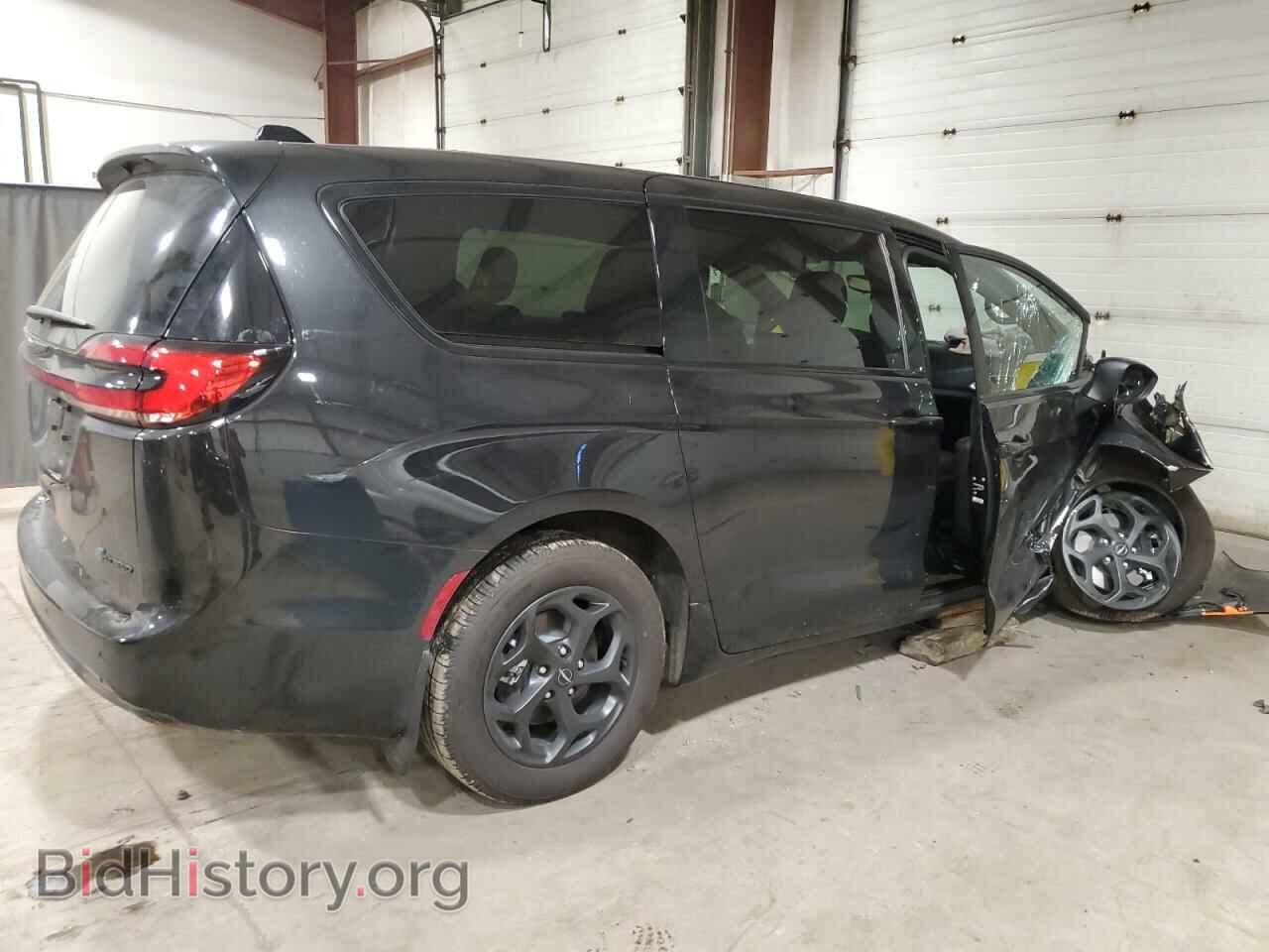 2023 CHRYSLER PACIFICA - VIN: 2C4RC1L73PR632844 - Фото 3