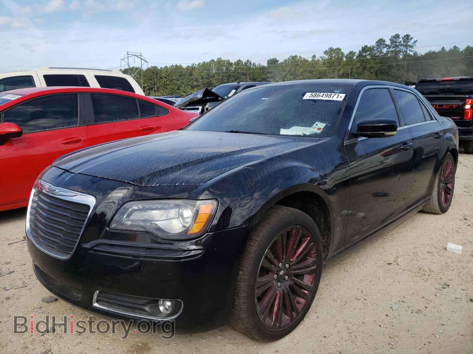2012 CHRYSLER 300 - VIN: 2C3CCADT2CH136584 - Фото 2