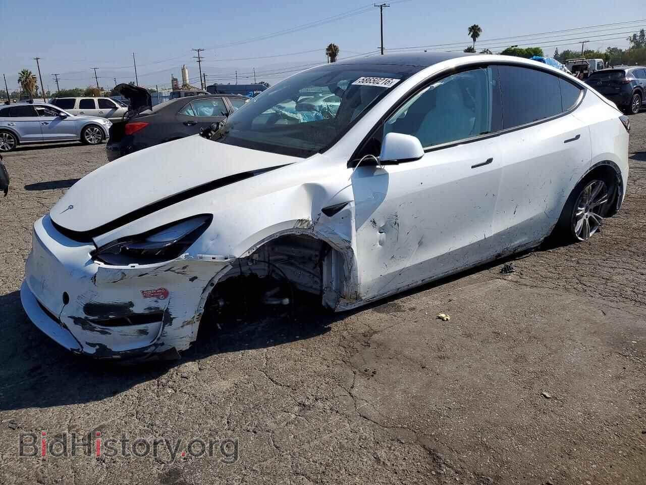 Photo 7SAYGAEE4RF048305 - TESLA MODEL Y 2024