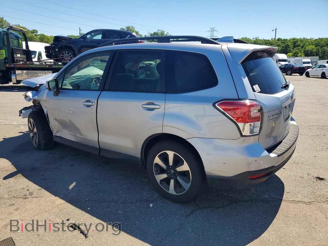 2018 SUBARU FORESTER - VIN: JF2SJAEC2JH532630 - Фото 2