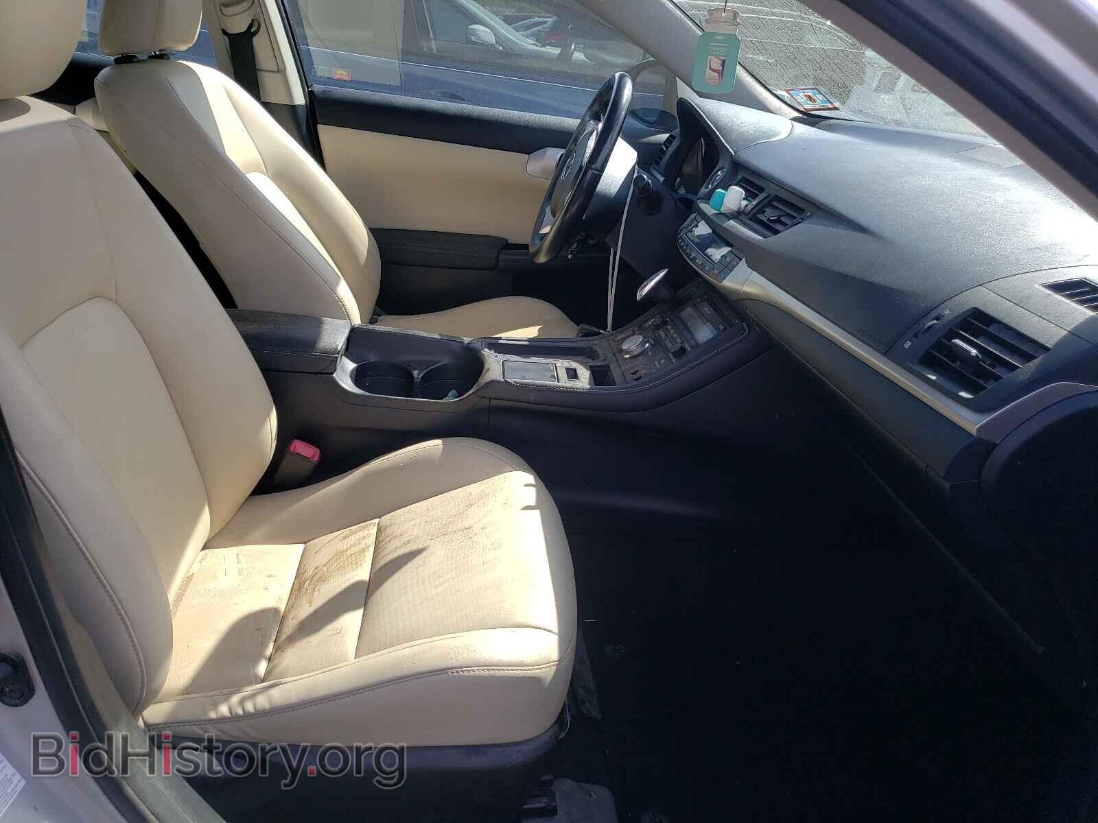 2011 LEXUS CT 200 - VIN: JTHKD5BH4B2033747 - Фото 5