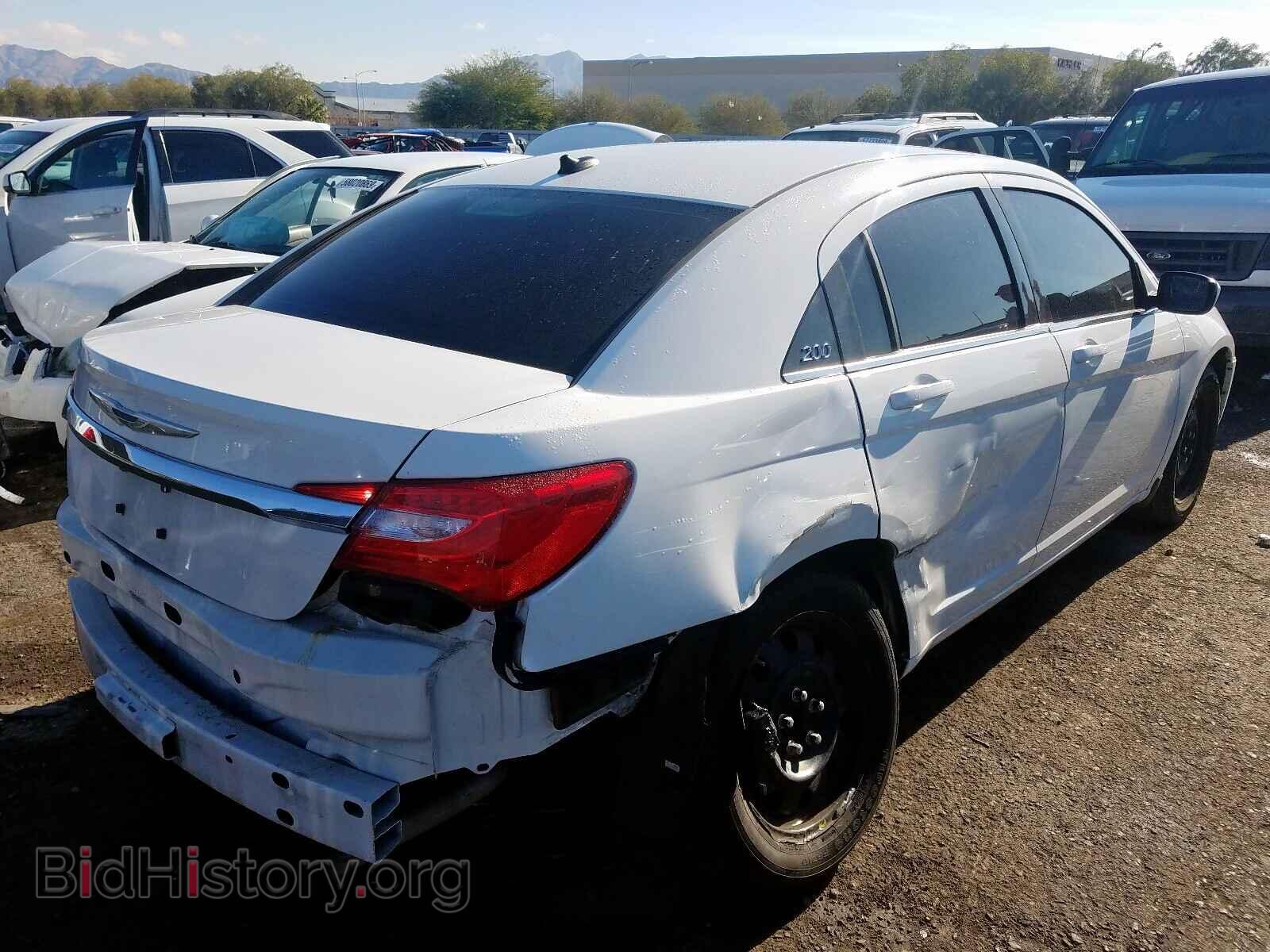 2014 CHRYSLER 200 - VIN: 1C3CCBAB1EN210704 - Фото 4