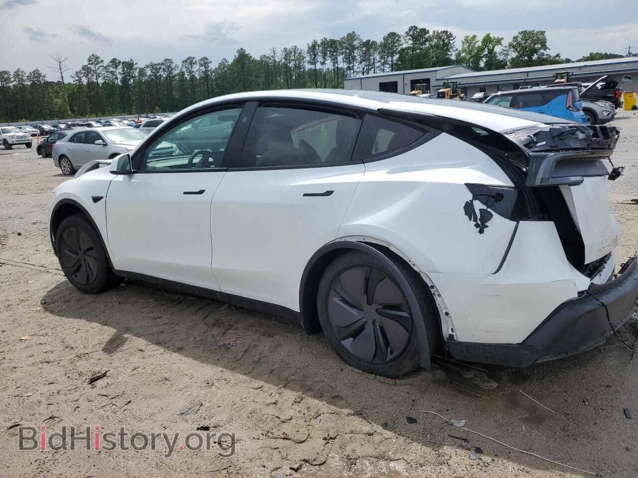 2026 TESLA MODEL Y - VIN: 7SAYGDEEXTA395627 - Фото 2
