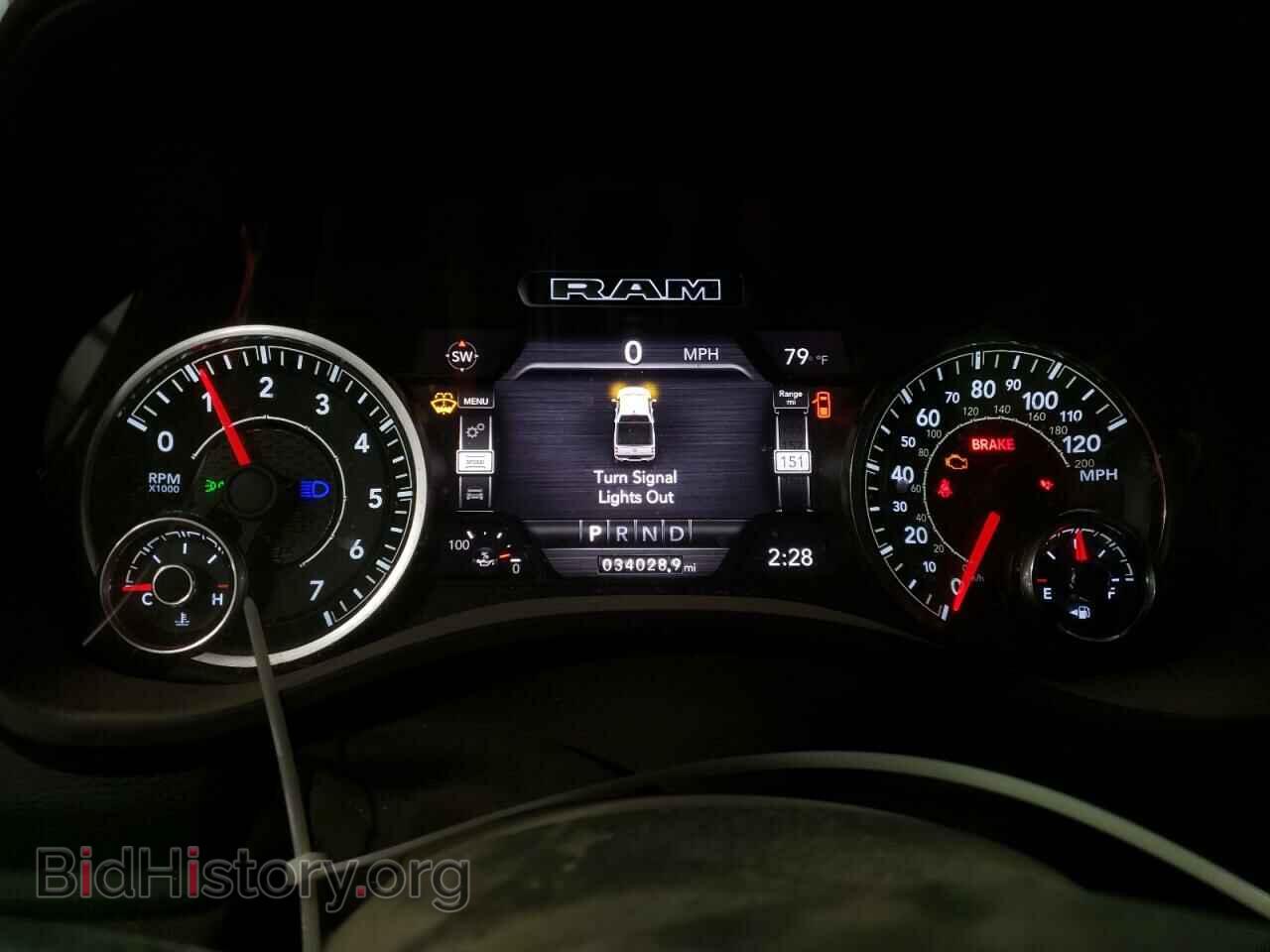 2020 RAM 1500 - VIN: 1C6SRFFT0LN365876 - Фото 9