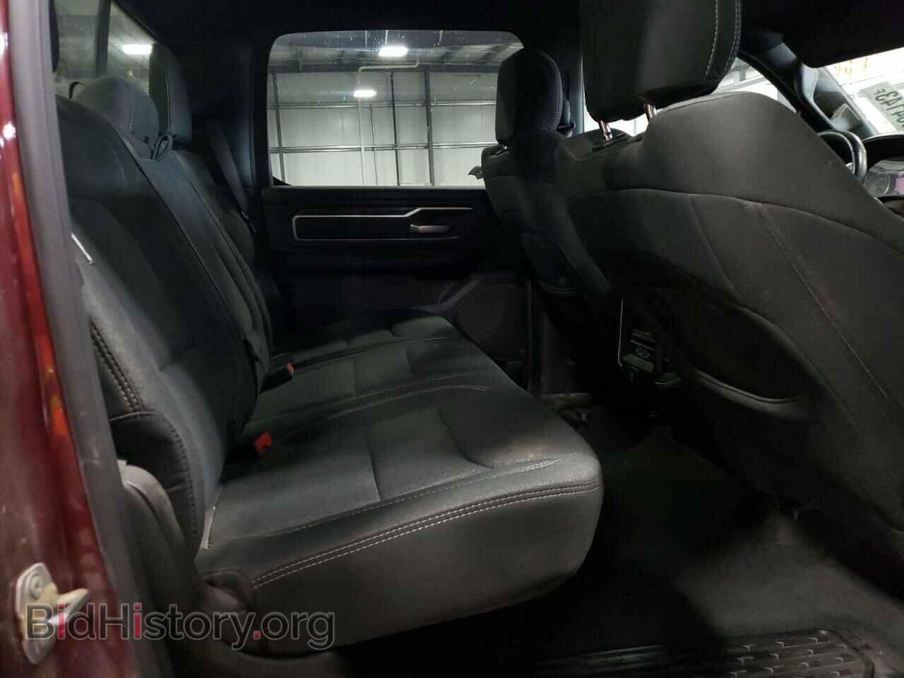2020 RAM 1500 - VIN: 1C6SRFFT0LN365876 - Фото 10