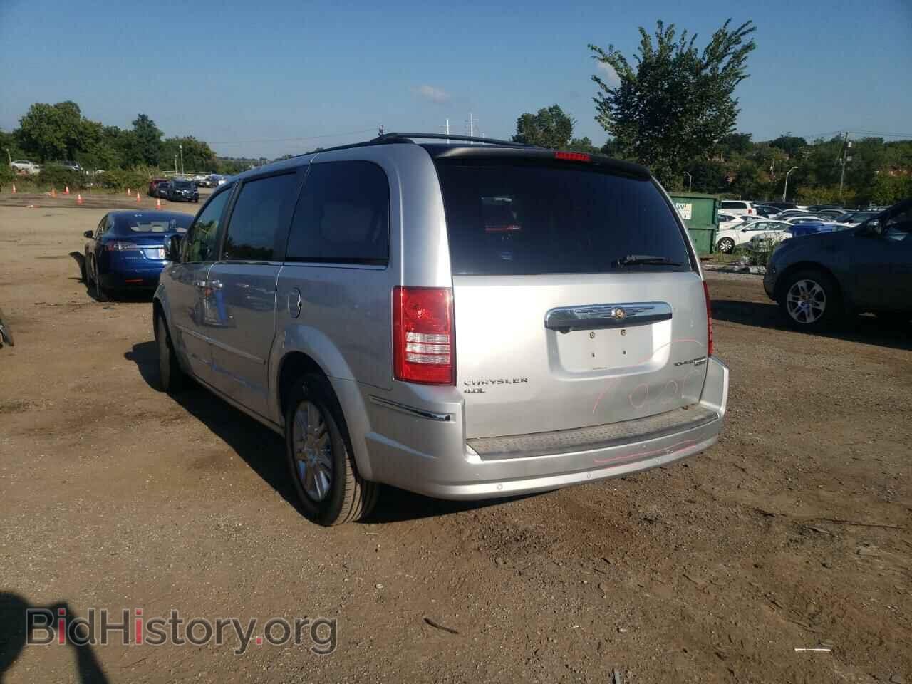 2010 CHRYSLER MINIVAN - VIN: 2A4RR5DX7AR279465 - Photo 3