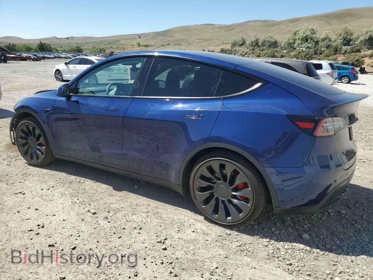 2022 TESLA MODEL Y - VIN: 7SAYGDEF7NF493352 - Фото 2