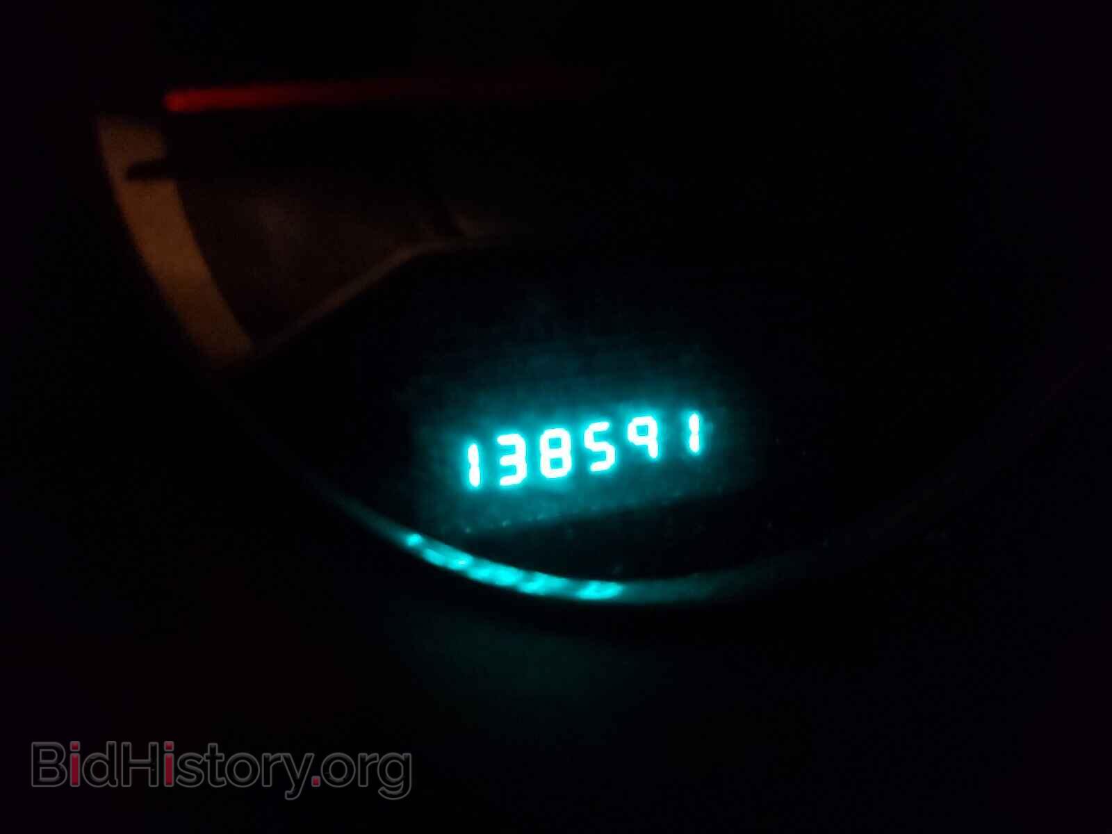 2012 CHRYSLER 200 - VIN: 1C3CCBAB5CN170852 - Фото 8