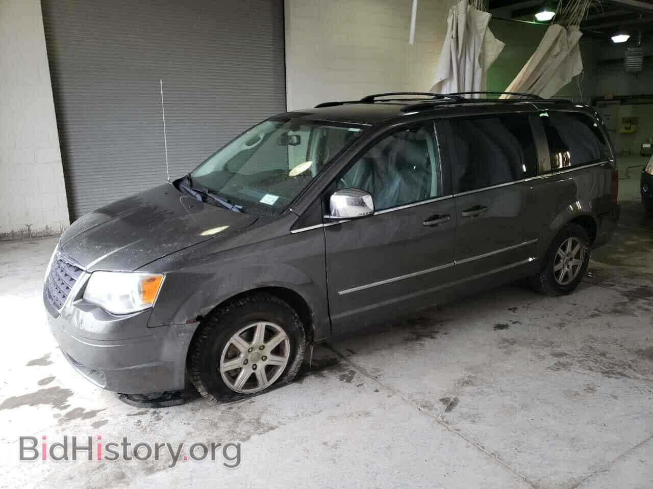 Photo 2A4RR8DX0AR361331 - CHRYSLER MINIVAN 2010